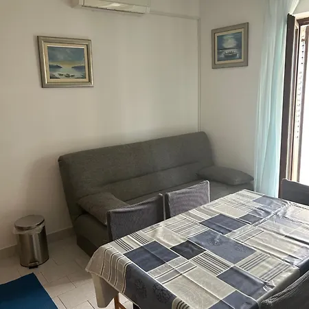 Apartments Sonya Garden Bbq Supetar Apartamento Supetar