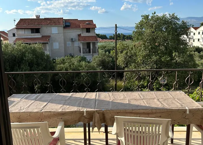 Apartments Sonya Garden Bbq Supetar Apartamento Supetar