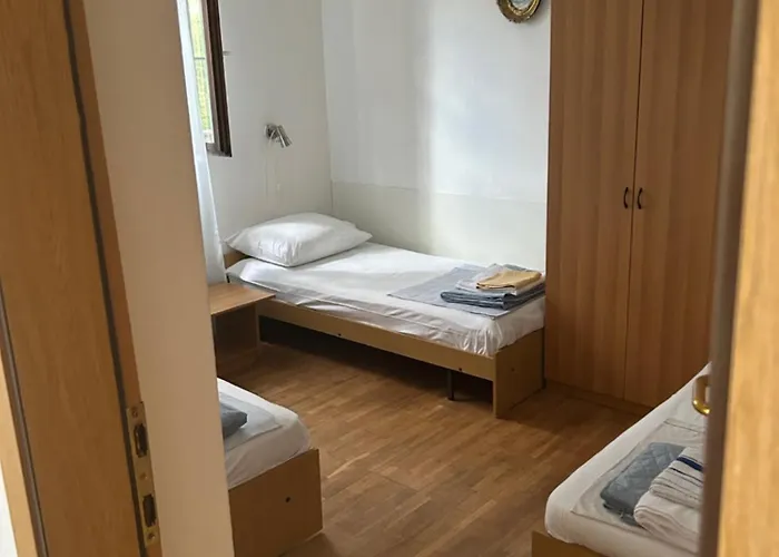 Apartamento Apartments Sonya Garden Bbq Supetar
