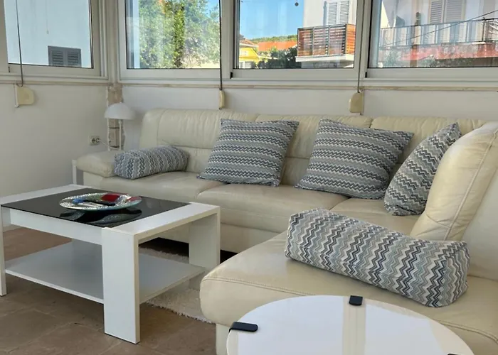 Apartamento Apartments Sonya Garden Bbq Supetar Supetar