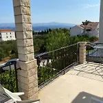 Sonya Garden Bbq
